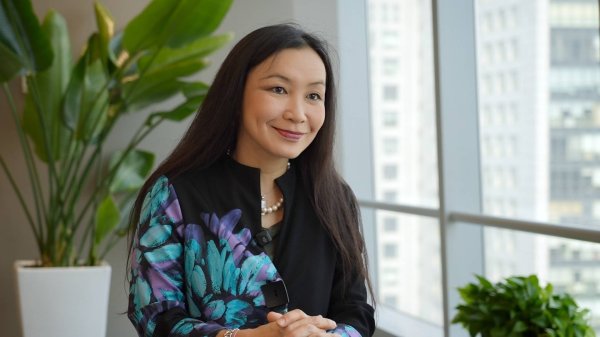 宏琳优配 夏季达沃斯论坛|中国仍是投资与合作的热土——访世界经济论坛执行董事梁锦慧