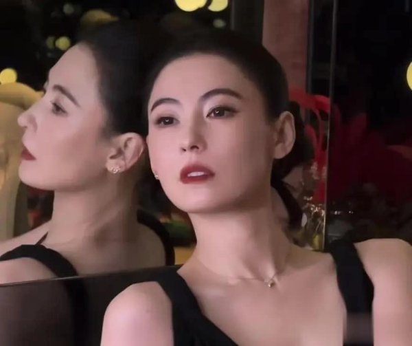 金橘策略 45岁张柏芝新牙太大近照嘴凸，网友劝其赶紧换掉